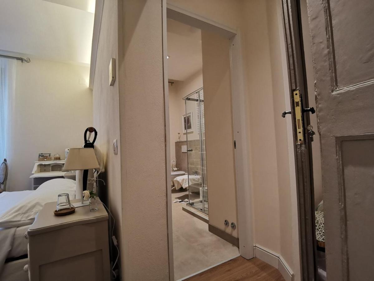 Ariediparma - Rooms&Apartments エクステリア 写真
