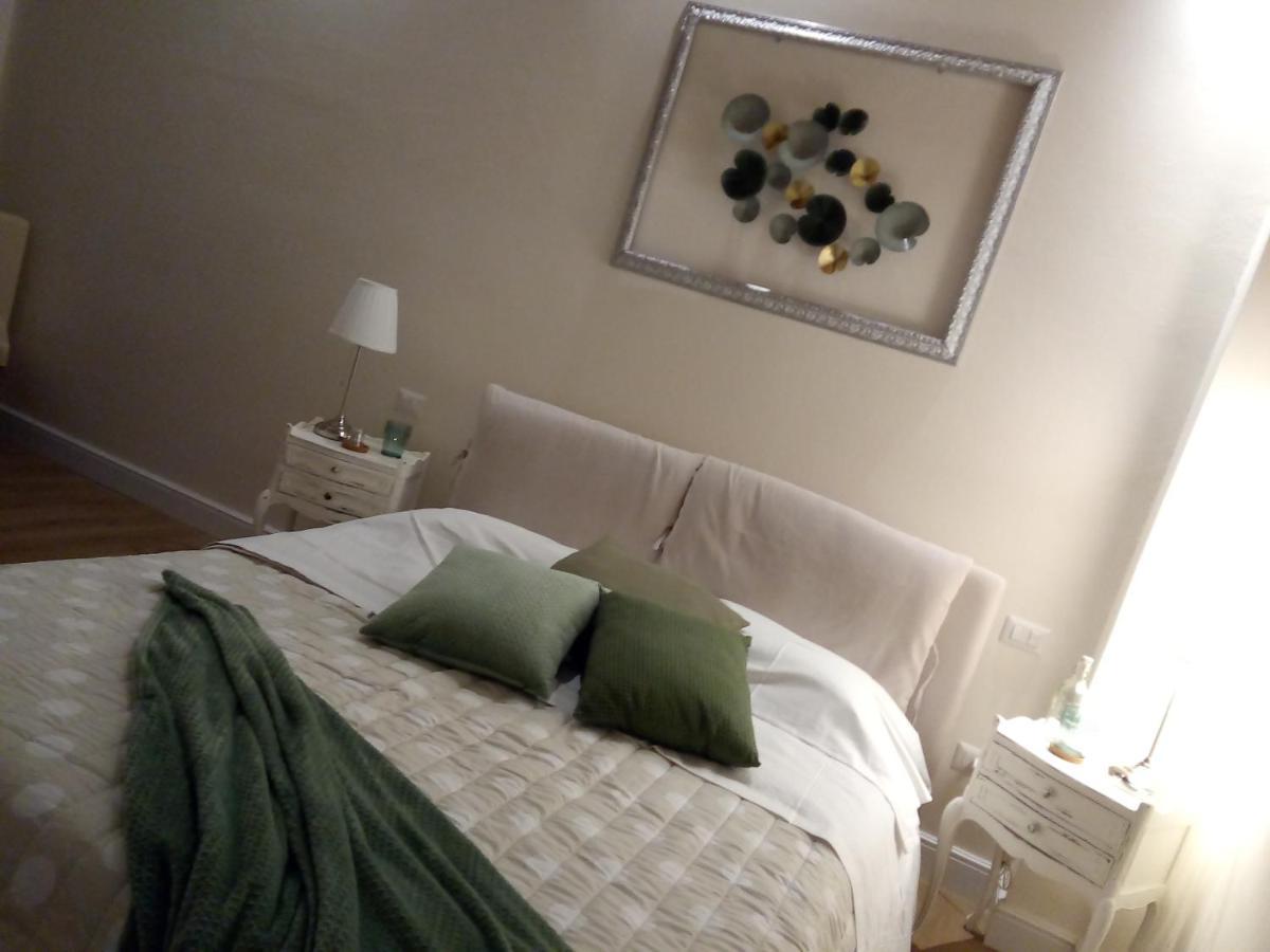 Ariediparma - Rooms&Apartments エクステリア 写真