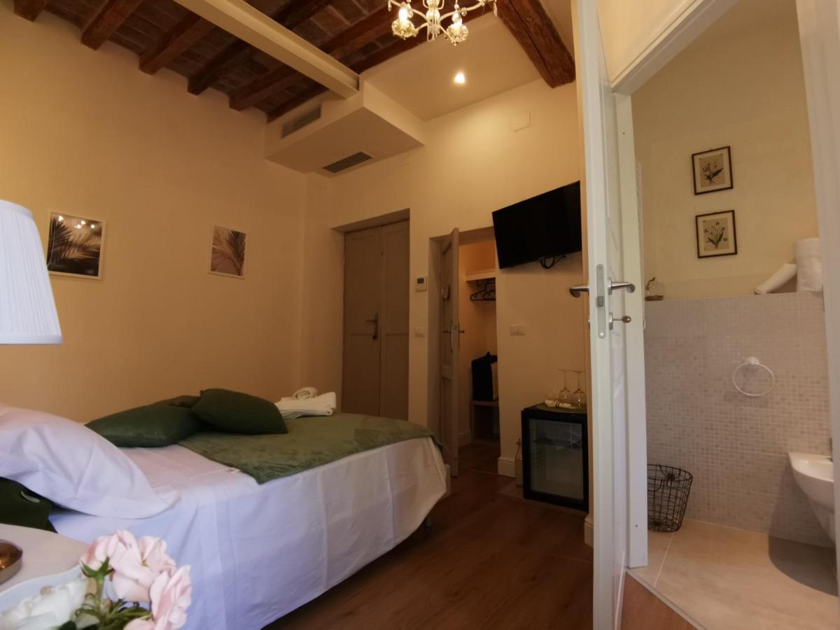 Ariediparma - Rooms&Apartments エクステリア 写真