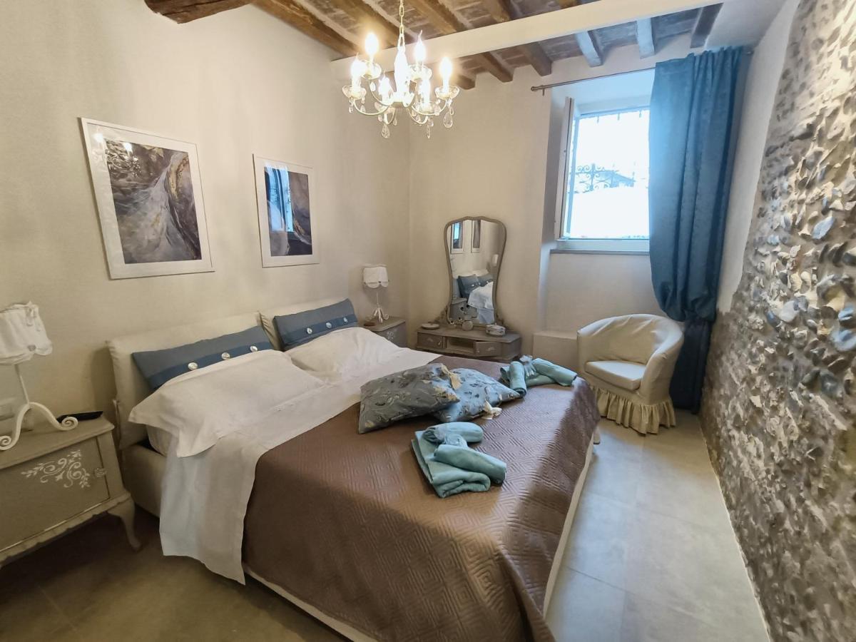 Ariediparma - Rooms&Apartments エクステリア 写真